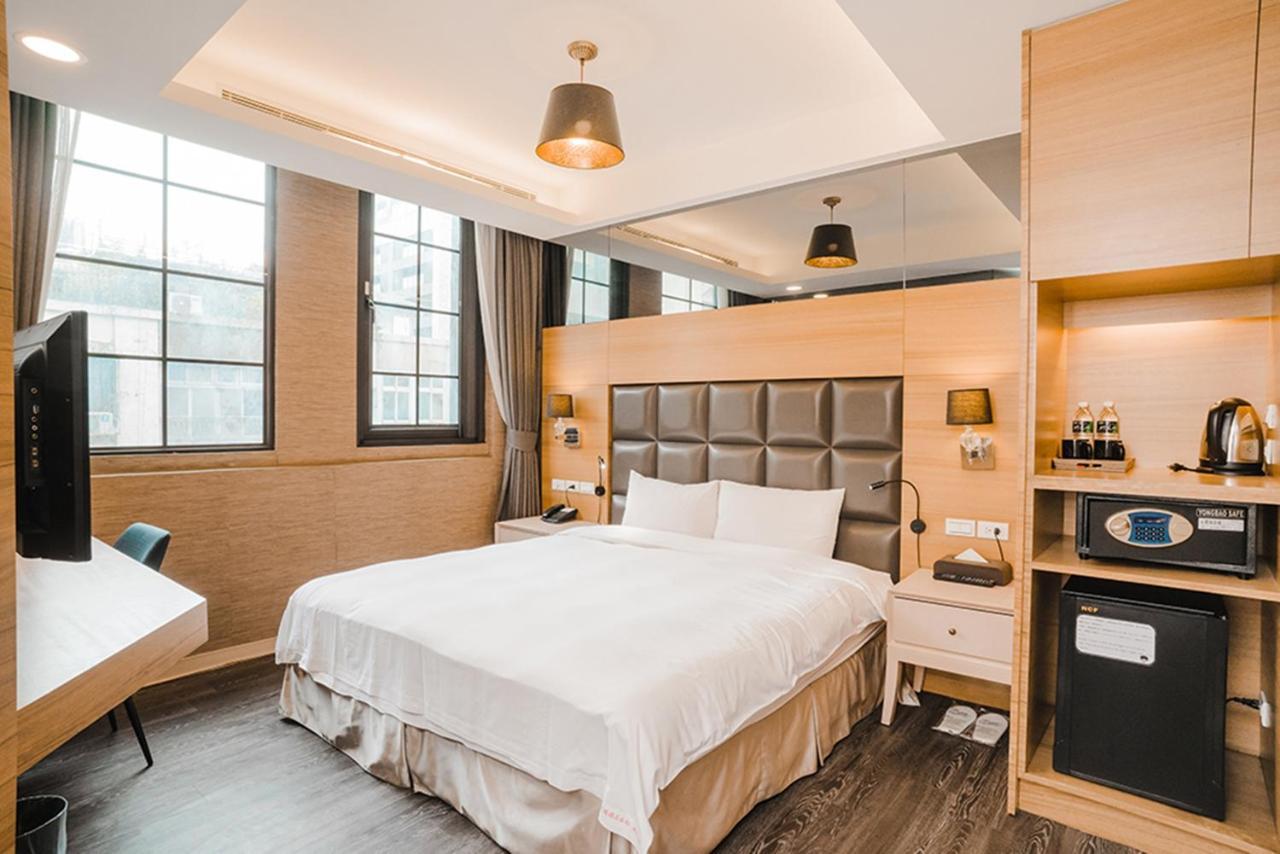Royal Rose Hotel Ximen Тайбей Номер фото